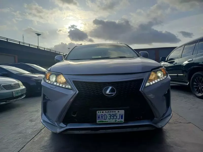 Lexus RX 350   - 2010