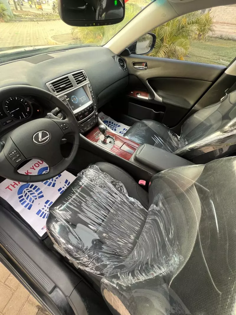 Lexus IS 250   - 2008
