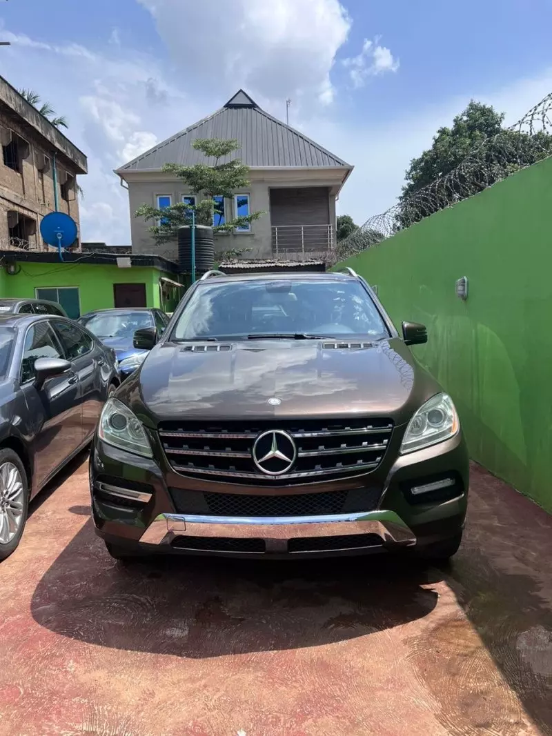Mercedes-Benz CLC 250   - 2012