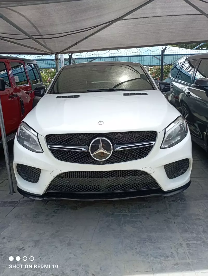 Mercedes-Benz GLE 43 AMG   - 2017