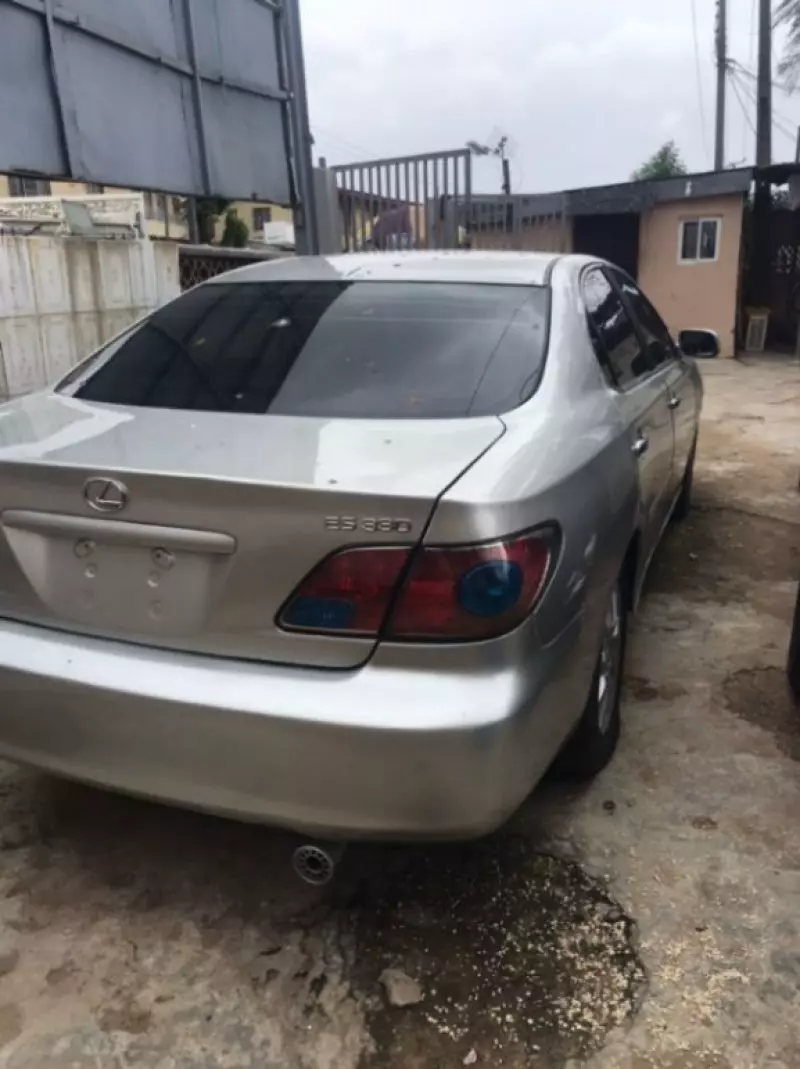 Lexus ES 330   - 2004