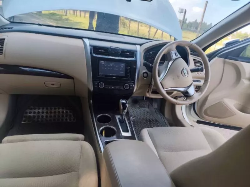 Nissan Teana   - 2015