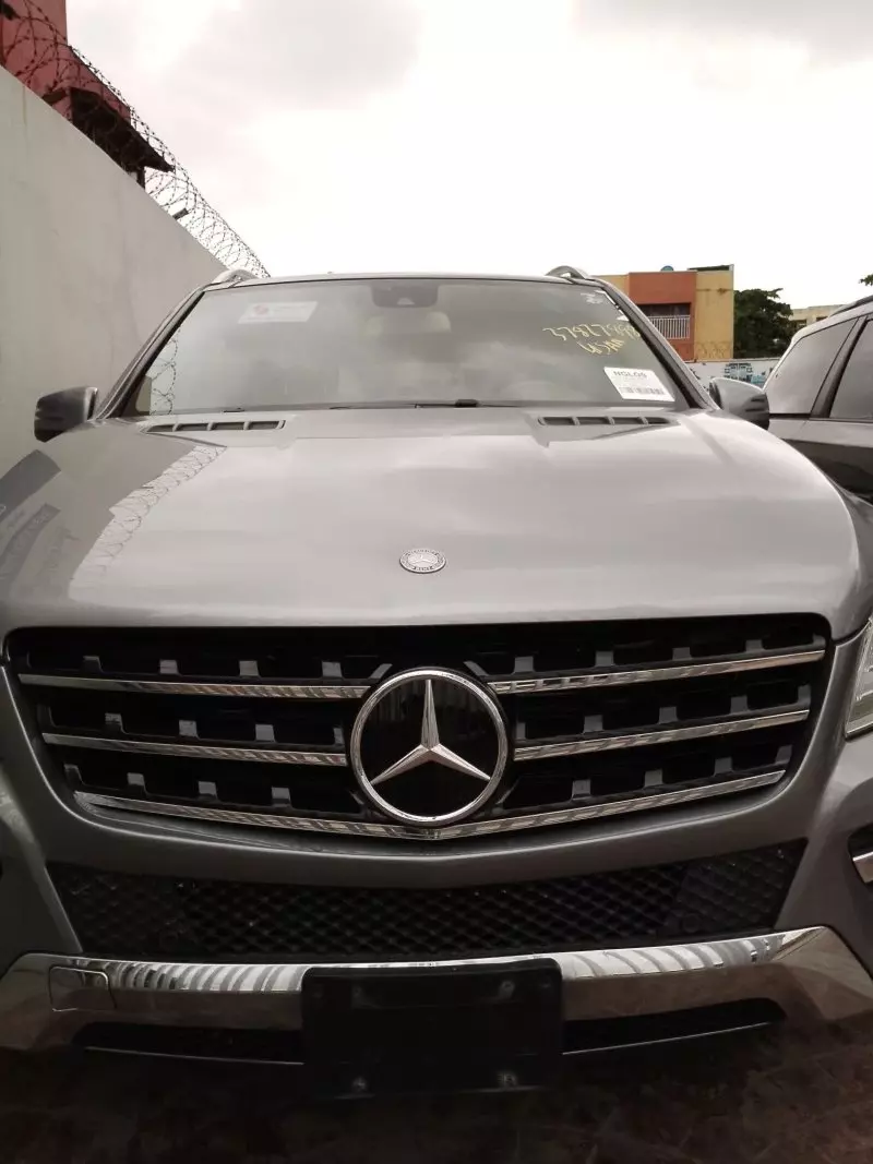 Mercedes-Benz ML 350   - 2012