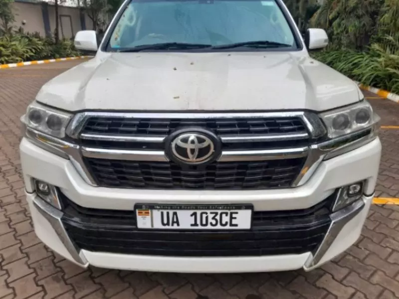 Toyota Landcruiser  V8