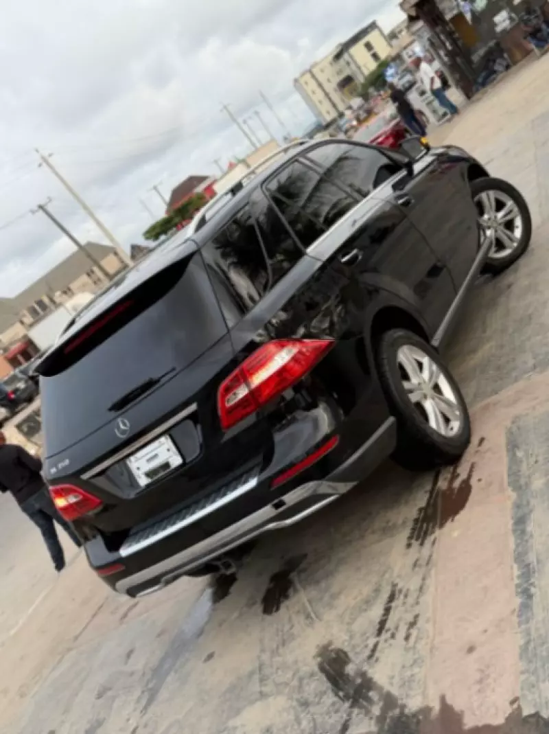 Mercedes-Benz ML-Class   - 2015