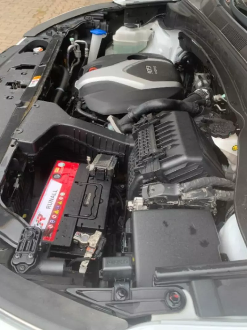 Hyundai Santa Fe   - 2015