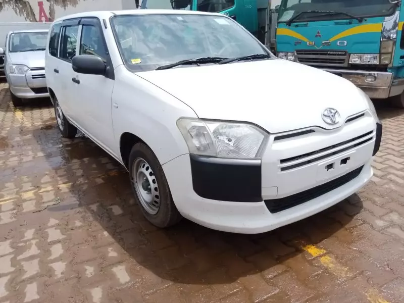 Toyota Probox    - 2015