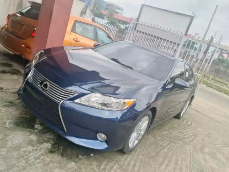 Lexus ES 350