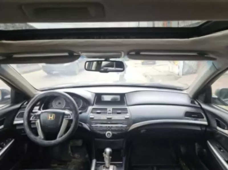 Honda Accord   - 2009