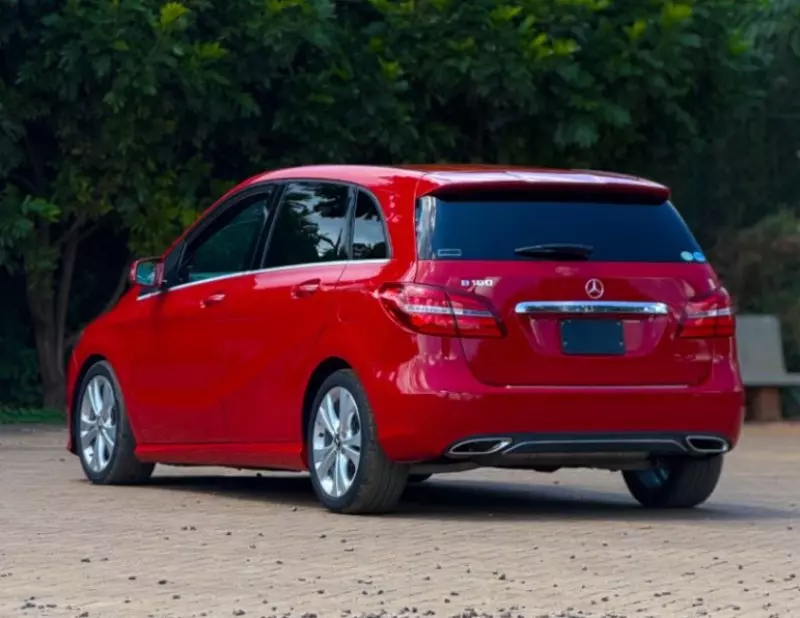 Mercedes-Benz B 180   - 2018