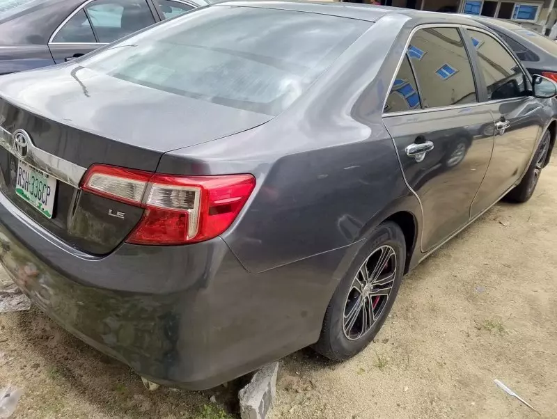 Toyota Camry   - 2013