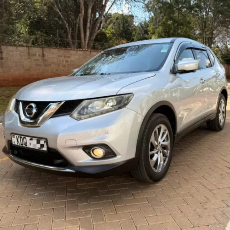 Nissan X-Trail   - 2017