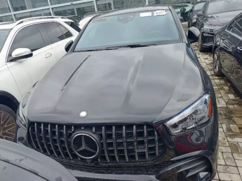 Mercedes-Benz GLE 53 AMG   - 2024