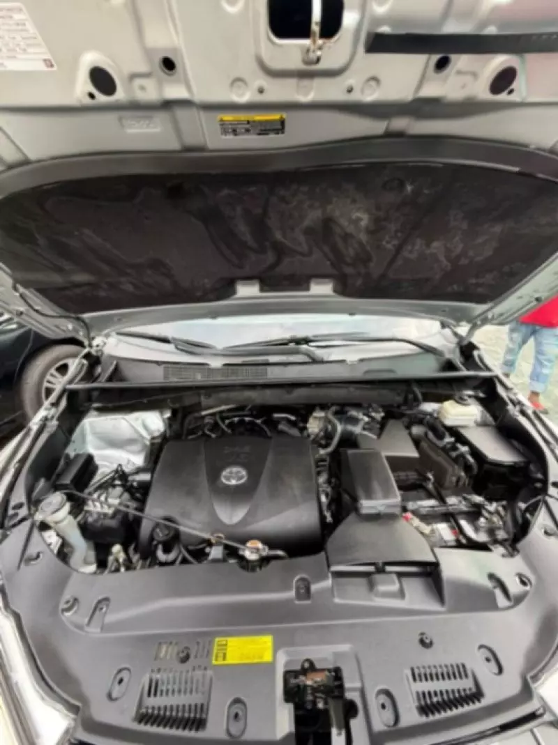 Toyota Highlander   - 2018