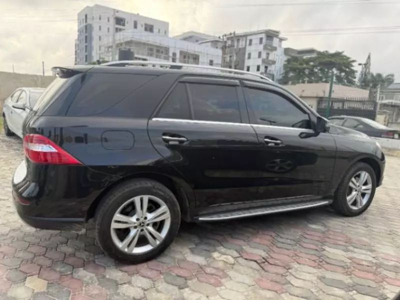 Mercedes-Benz ML 350   - 2013