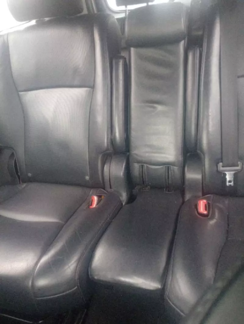 Toyota Highlander   - 2013