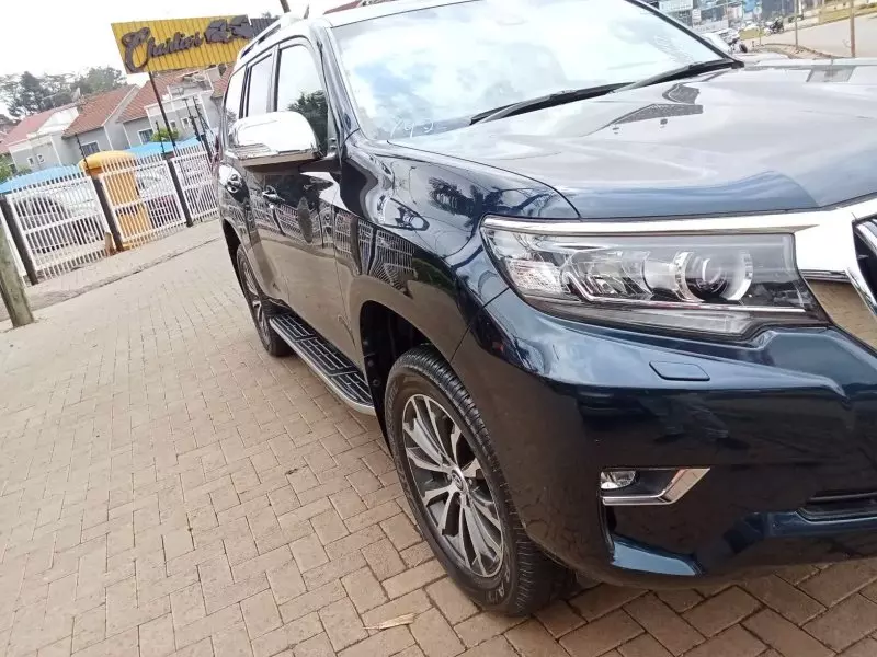 Toyota Land Cruiser Prado TX L   - 2017