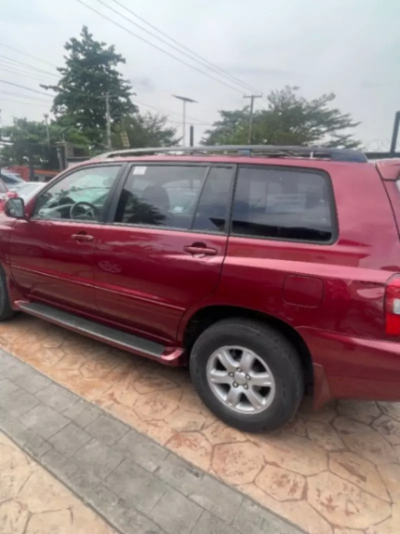 Toyota Highlander   - 2007