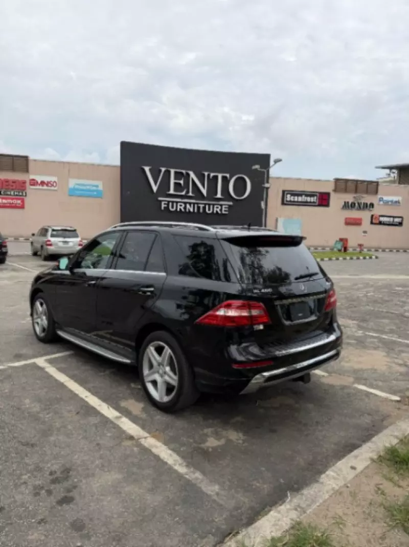 Mercedes-Benz ML 400   - 2015