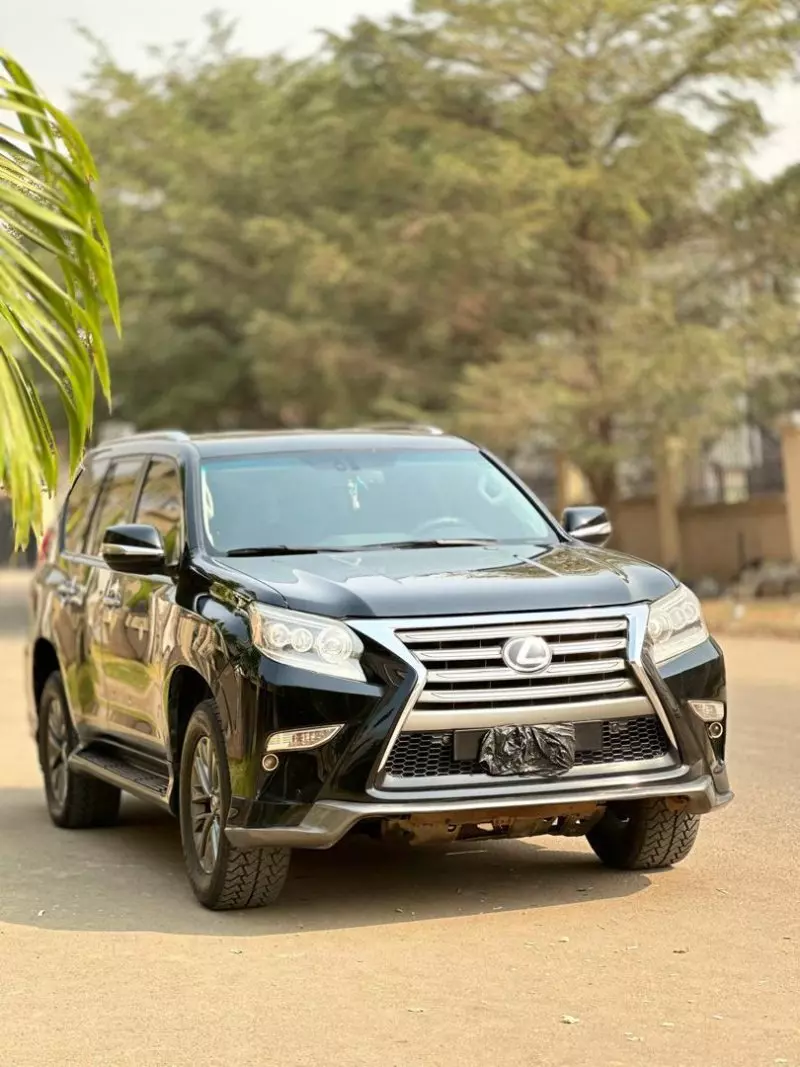 Lexus GX 460   - 2011