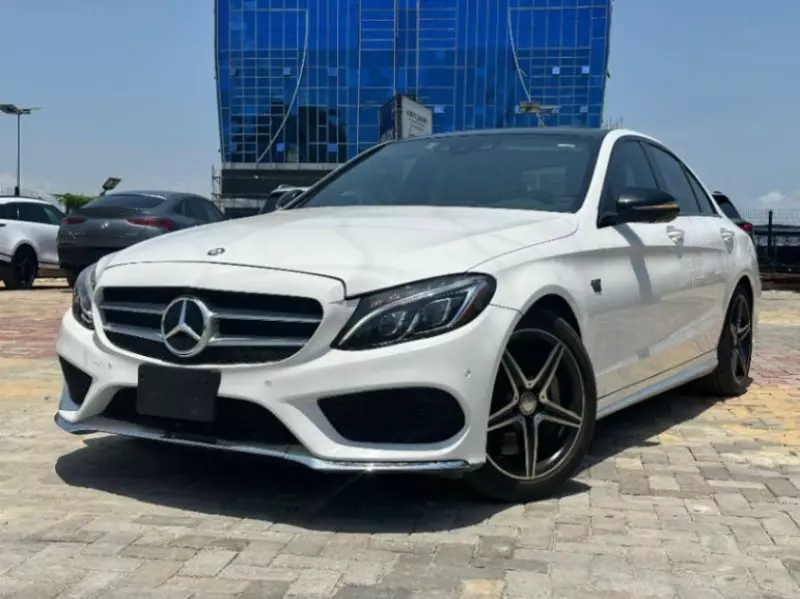 Mercedes-Benz C-Class - 2016