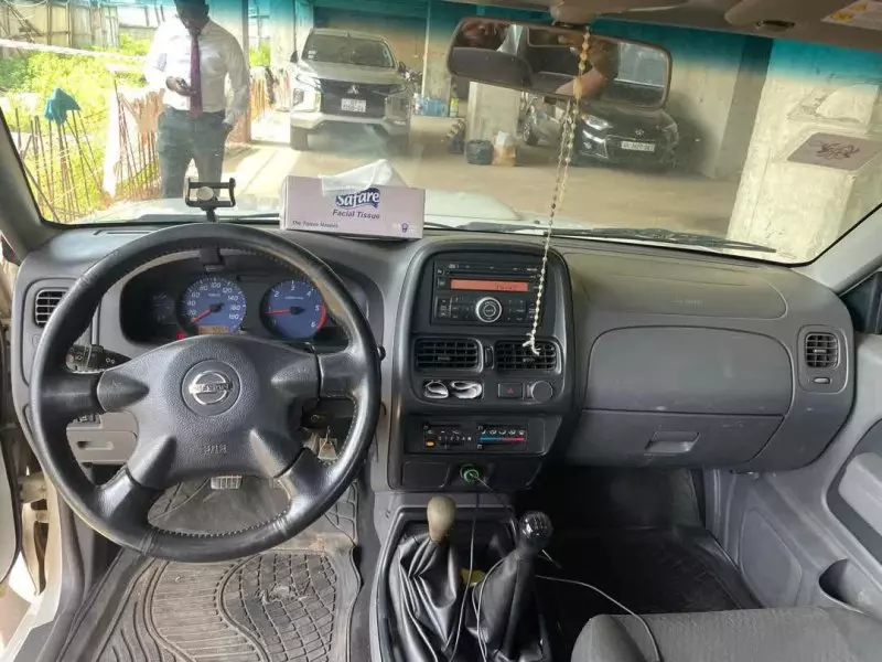 Nissan NP 300   - 2019