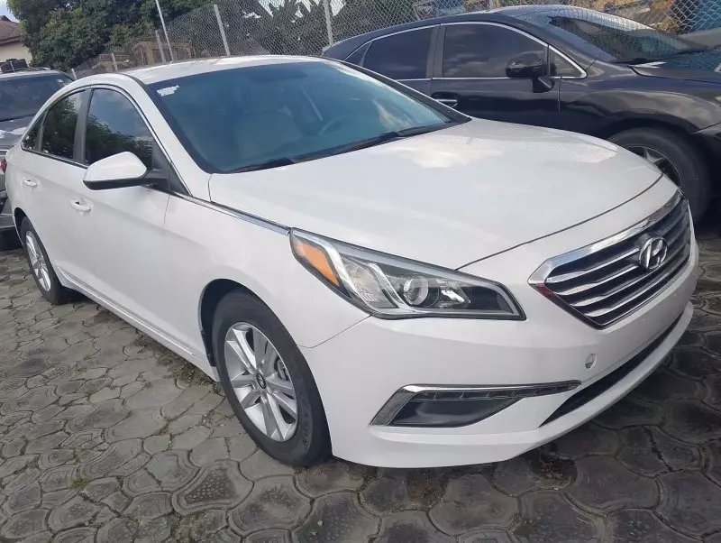 Hyundai SONATA 2,0L BVA / Cuir Luxury   - 2017