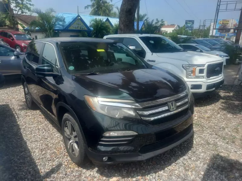 Honda Pilot   - 2016