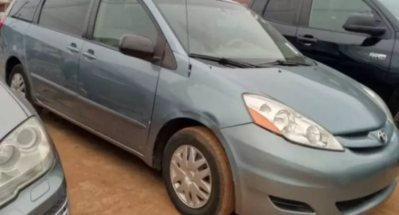 Toyota Sienna