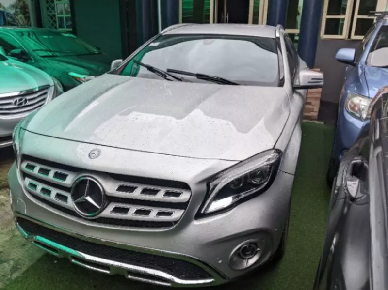 Mercedes-Benz GLA 250   - 2016