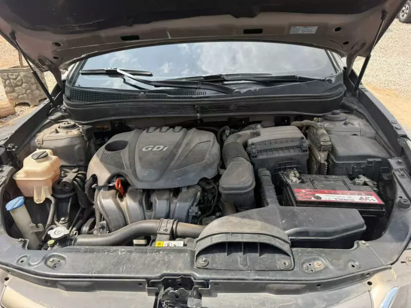 Hyundai Sonata   - 2014