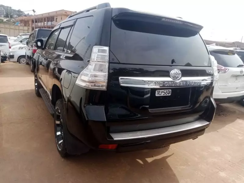 Toyota Landcruiser Prado