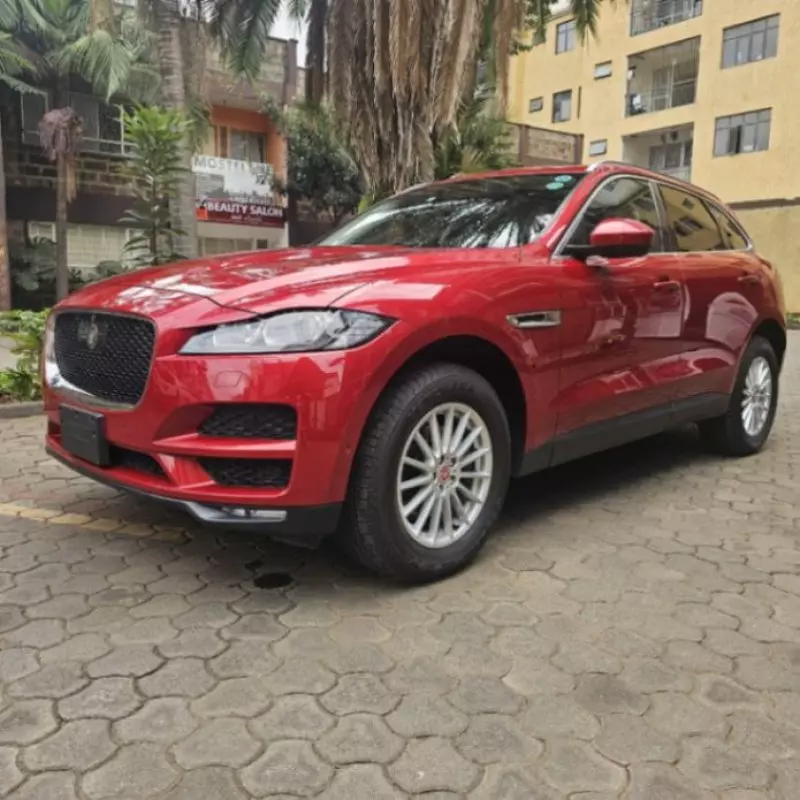 Jaguar F-Pace   - 2019