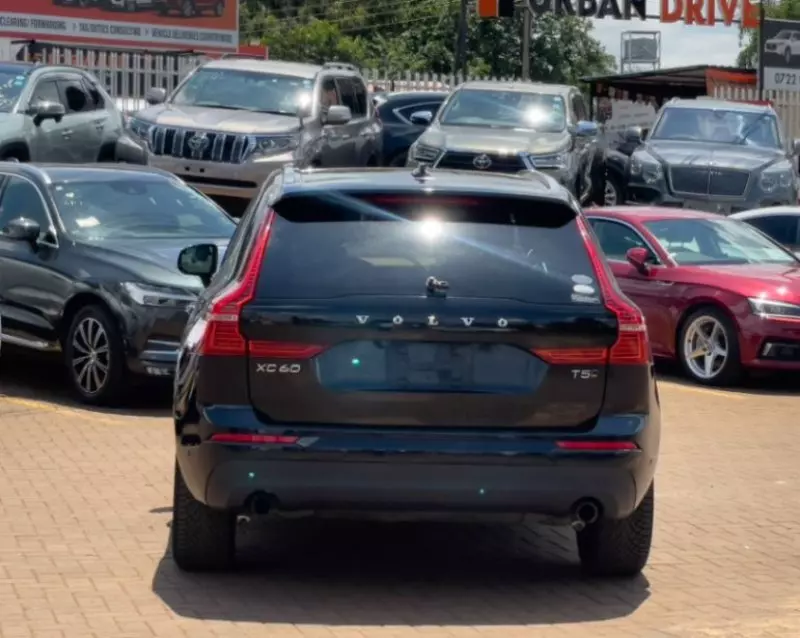 Volvo XC60   - 2018