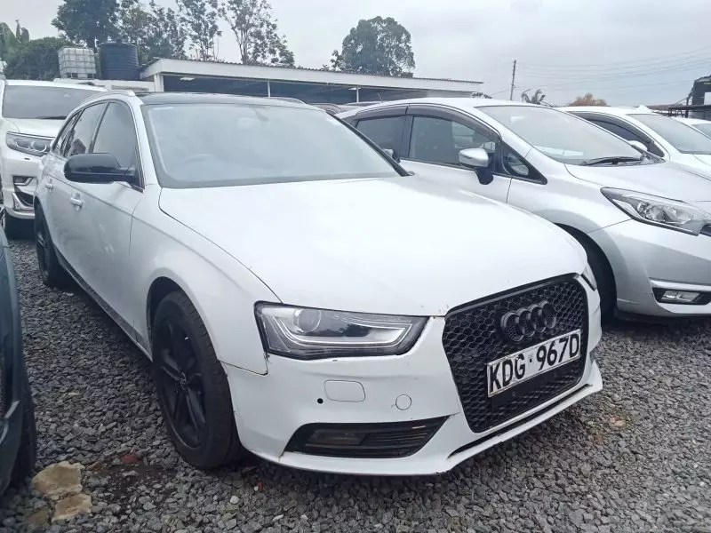 Audi A4   - 2014