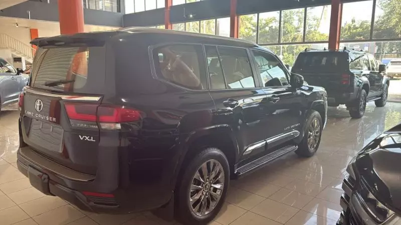 Toyota Land Cruiser Prado VX.L   - 2025