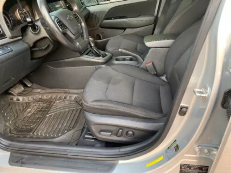 Hyundai Elantra   - 2017