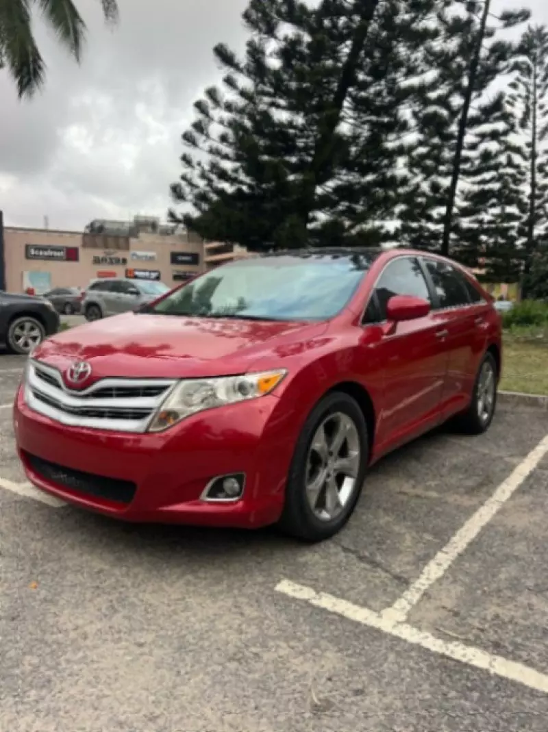 Toyota Venza   - 2010