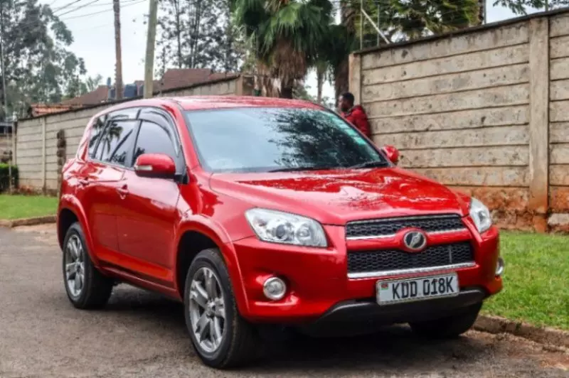 Toyota RAV 4   - 2015