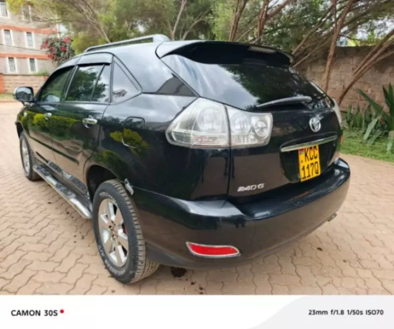 Toyota Harrier   - 2008
