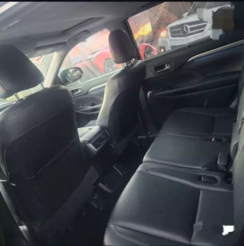 Toyota Highlander - 2017