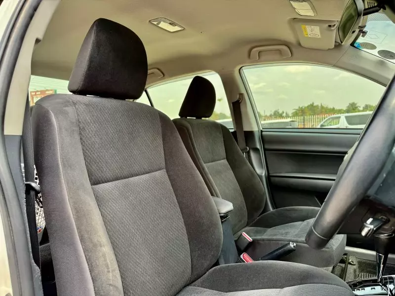 Toyota Axio    - 2018