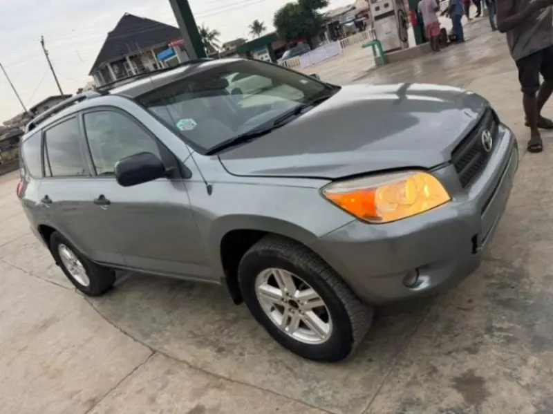 Toyota RAV4   - 2008