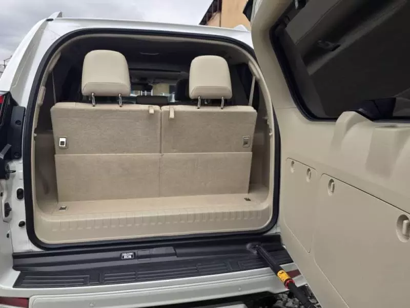 Toyota Landcruiser Prado