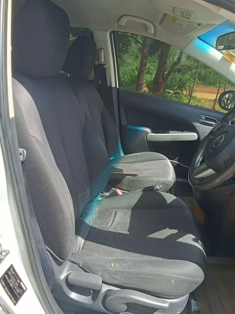 Mazda Demio   - 2013