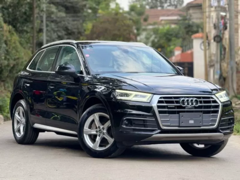 Audi Q5   - 2018