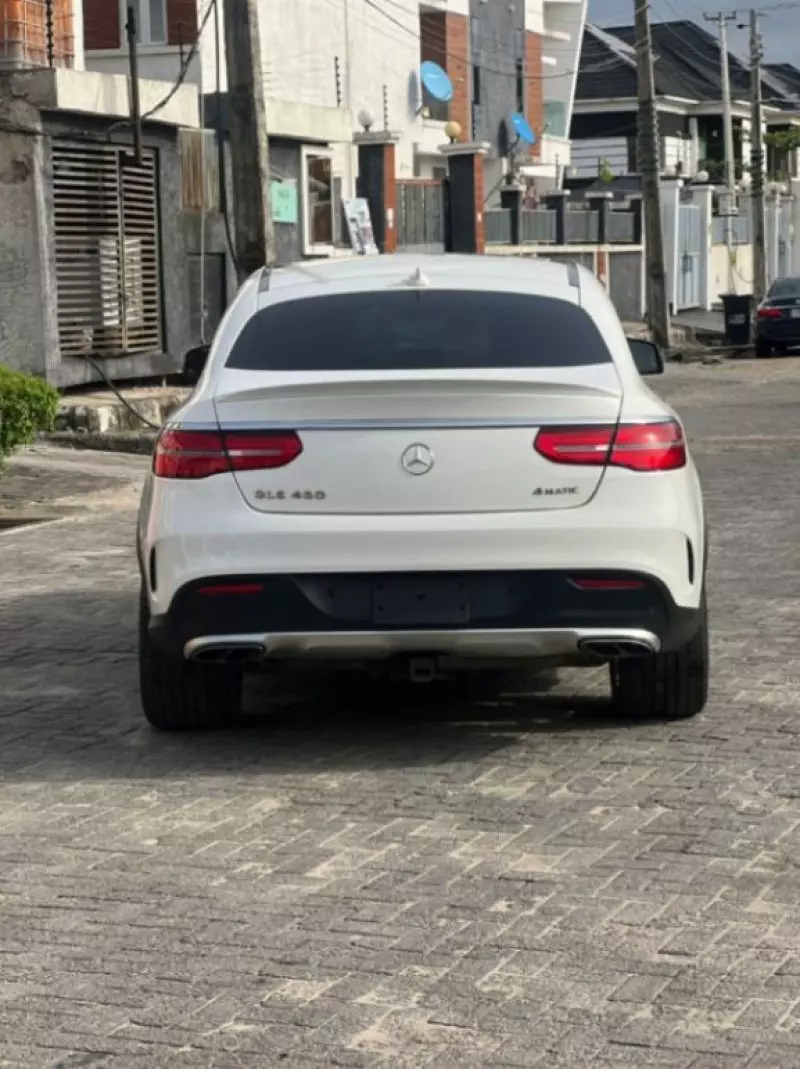 Mercedes-Benz GLE 450   - 2016