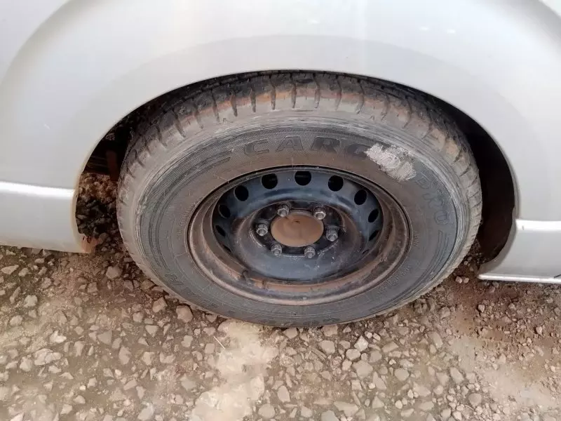 Toyota Hiace   - 2013