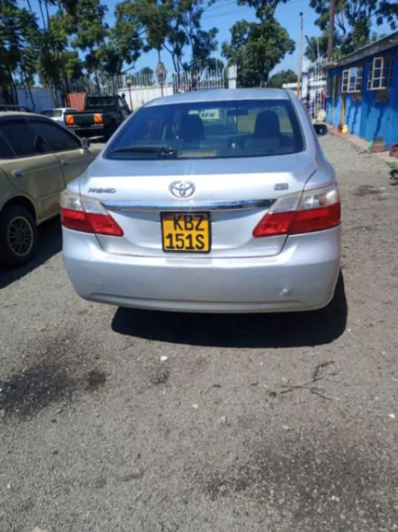 Toyota Premio    - 2007