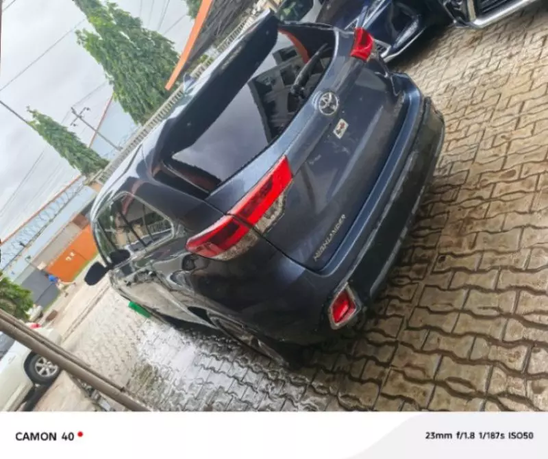 Toyota Highlander   - 2014
